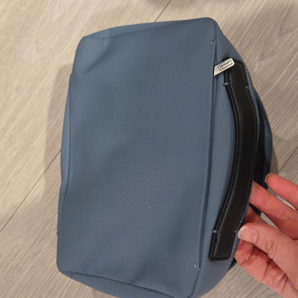 Away Toiletry Bag - Picture 4 of 4